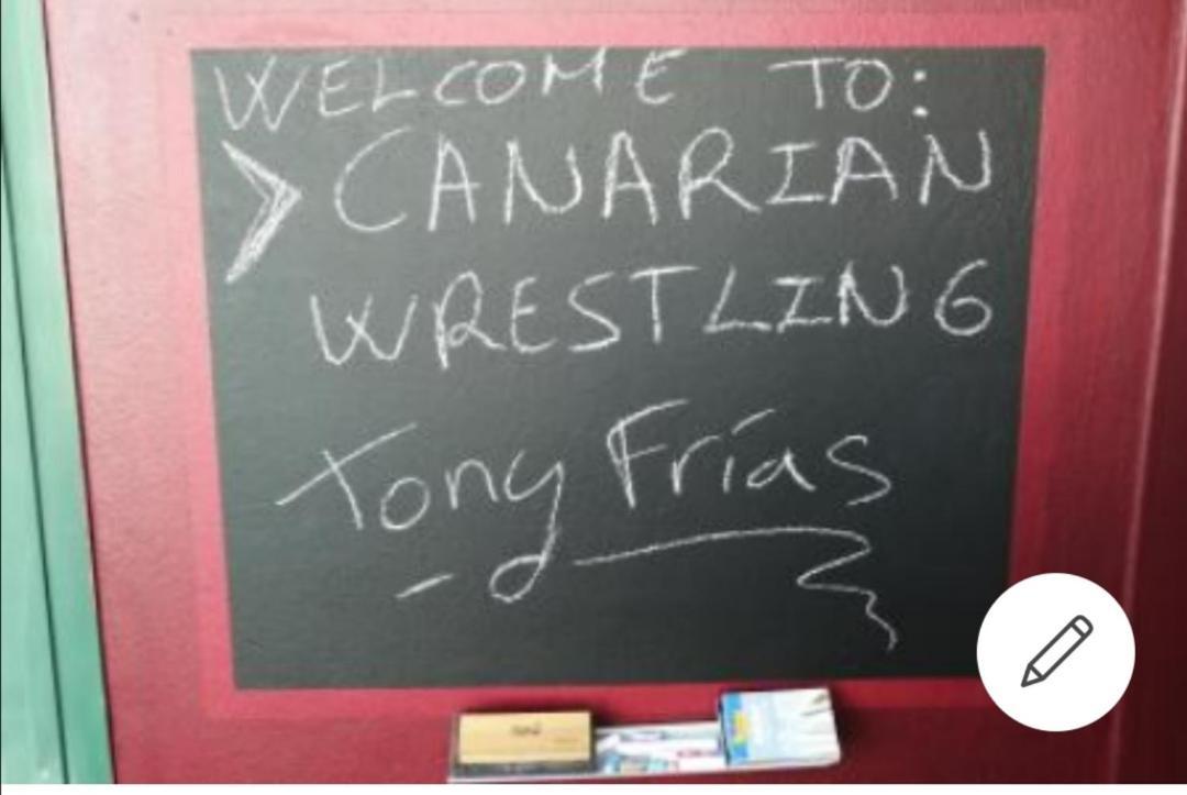 Tony Frias - Canarian Wrestling La Laguna  Exteriér fotografie